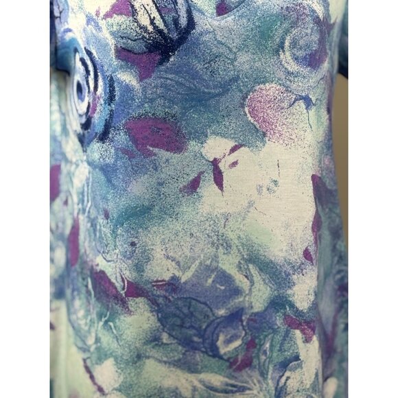 NEW LuLaRoe Womens Knit Tunic Top S Short Sleeve Blue Pink Floral Scoop Neck - Picture 8 of 9